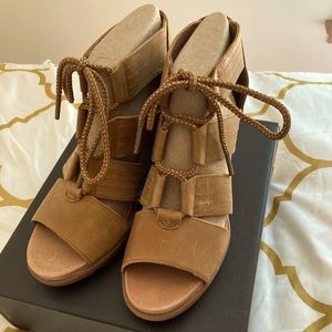 Sorel Joanie 2 Lace Wedge